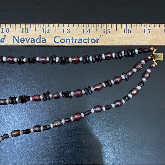 Triple Strand Garnet Crystal Pearl Lampwork Glass Beads Multi-Stand 17” Necklace - Picture 14 of 15